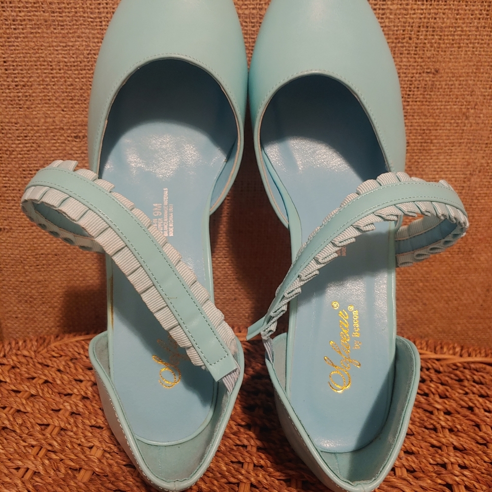 Women's heels